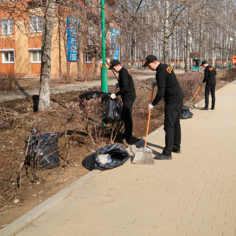 Уборка территории  в Гае